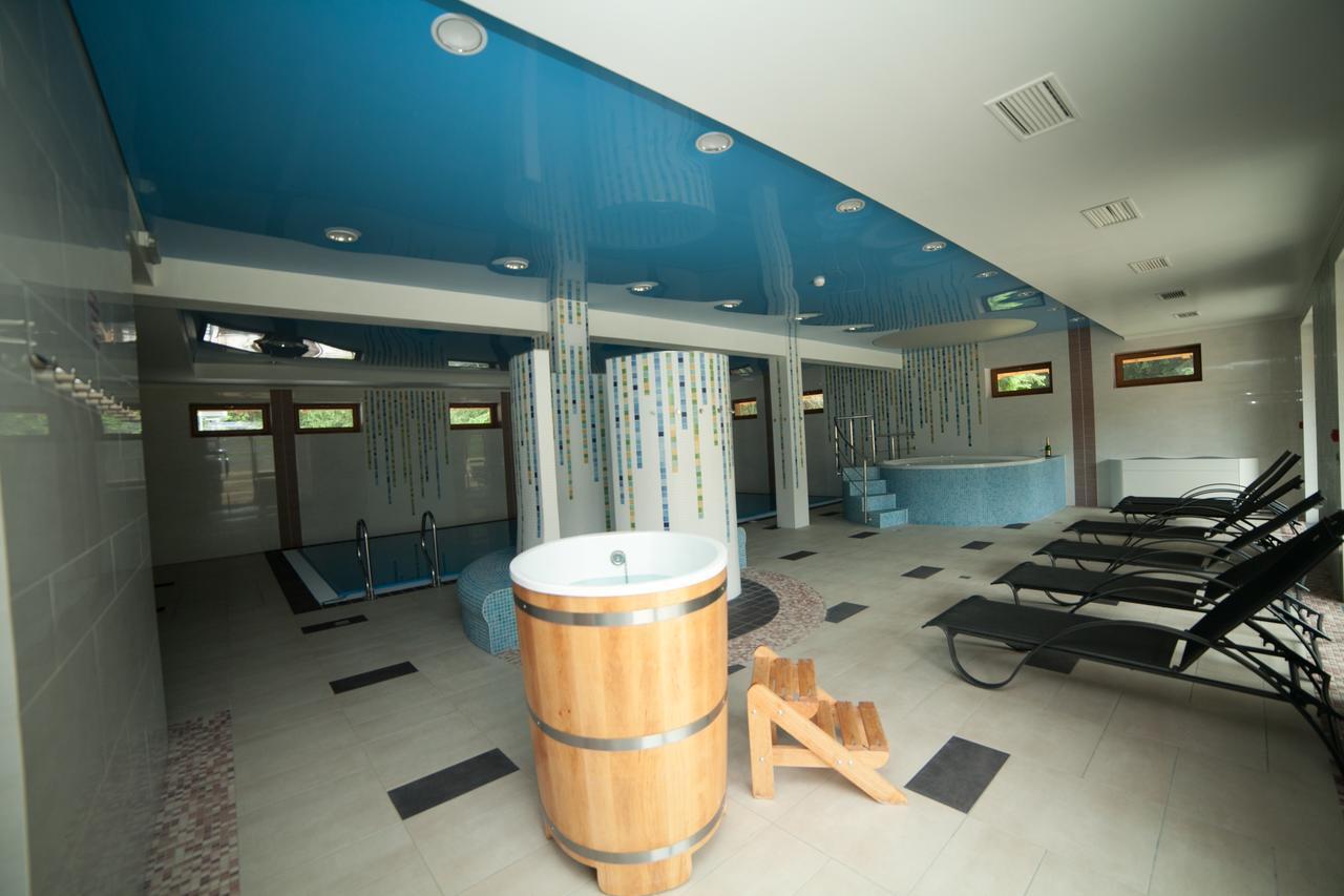 Horsky Hotel Kristina Hrustin Εξωτερικό φωτογραφία