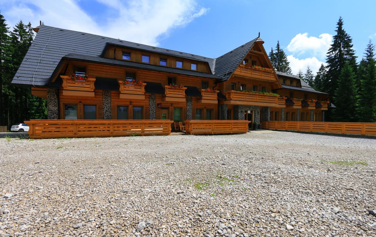 Horsky Hotel Kristina Hrustin Εξωτερικό φωτογραφία